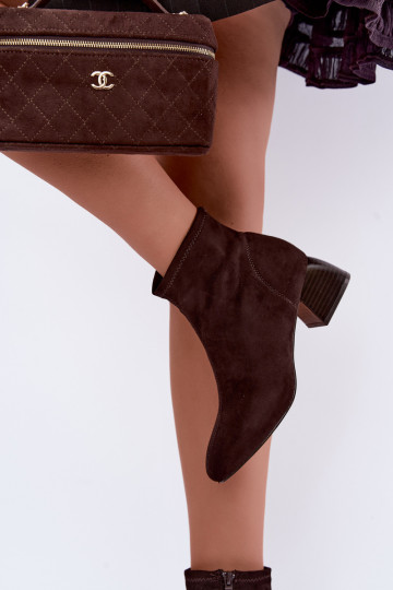 Botines de chocolate con tacones Estellea 2