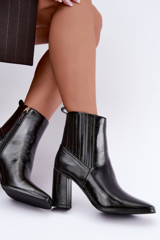 Botines negros con efecto charol Kallista