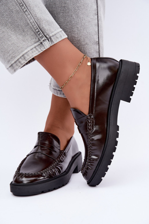 Mocasines de chocolate con volantes Rhosyn