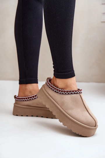Botas de nieve bajas de mujer en color arena con anillos bordados en plataforma Įjungtarirya 2