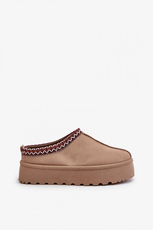 Botas de nieve bajas de mujer en color arena con anillos bordados en plataforma Įjungtarirya