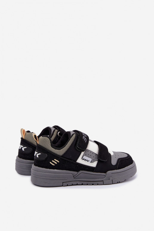 Zapatillas para niños Bartek 8700210 en negro y gris