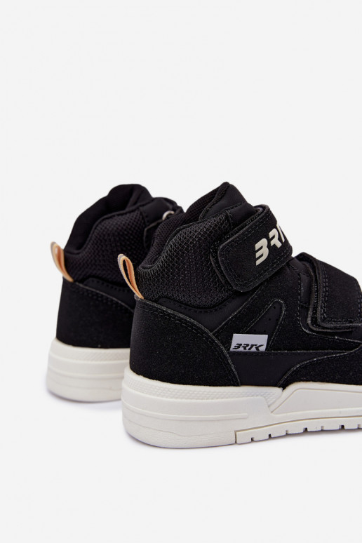 Zapatillas para niños Bartek 8800011 en negro