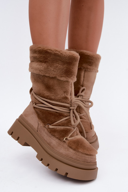 Botas de nieve con piel y plataforma en color arena Illyria