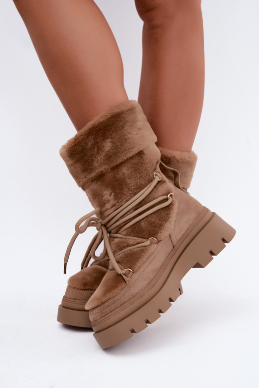 Botas de nieve con piel y plataforma en color arena Illyria