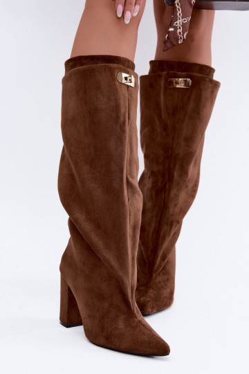 Botas altas cálidas con doble caña y tacones en color marrón de ante Luminelle