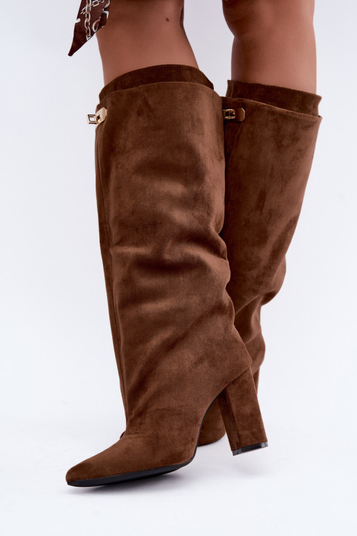 Botas altas cálidas con doble caña y tacones en color marrón de ante Luminelle