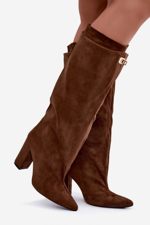 Botas altas cálidas con doble caña y tacones en color marrón de ante Luminelle