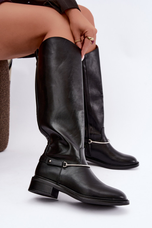 Botas altas con tacones anchos y cintas decorativas en color negro INillene