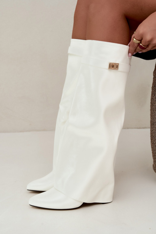 Botas altas para mujer Avamora con caña de cuero sintético y tacones blancos