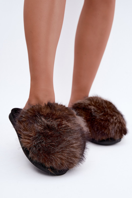 Zapatillas para mujer Bellisane con piel en marrón oscuro