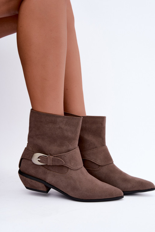 Botines aislados Serenelle de estilo cowboy en ante sintético color arena