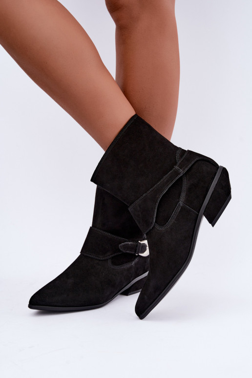 Botines aislados Serenelle de estilo cowboy en ante sintético negro