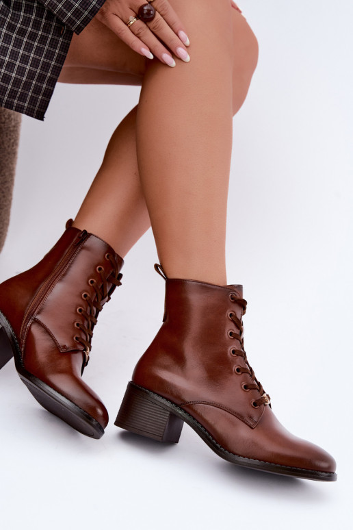 Botines aislantes con cordones Klocke de color marrón Florisse