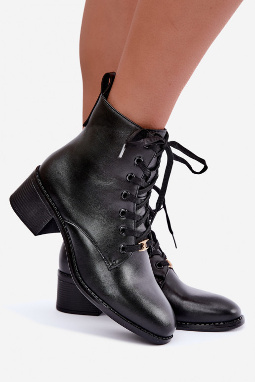 Botines aislantes con cordones Klocke de color negro Florisse