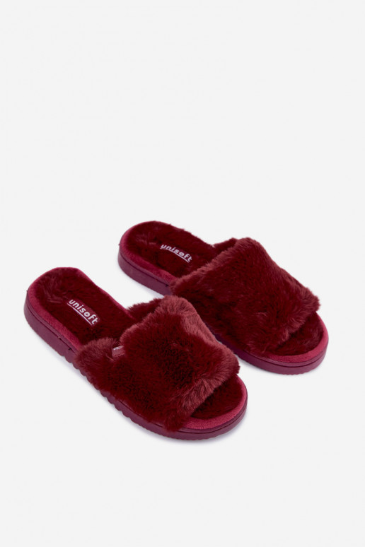 Zapatillas de mujer con pelo color burdeos Loraline