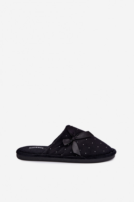 Zapatillas decoradas con lazos negros Loriane