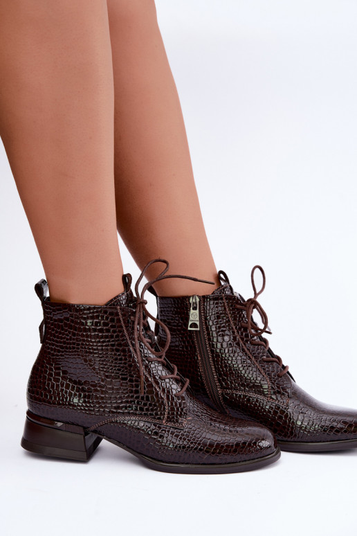 Botines aislantes con efecto charol y relieve Vinceza 58659 chocolate