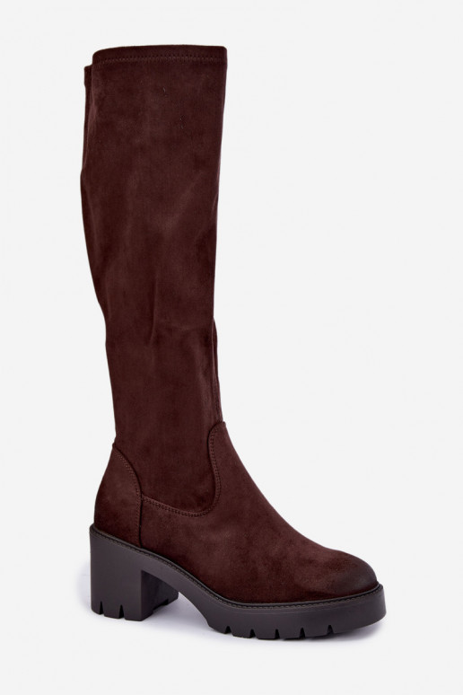 Botas sobre la rodilla de ante sintético con tacón color chocolate Vinceza 58332