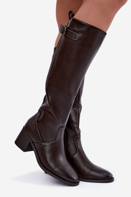 botas largas forradas con tacón y hebillas en color chocolate Lestine