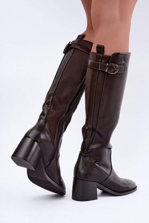 botas largas forradas con tacón y hebillas en color chocolate Lestine