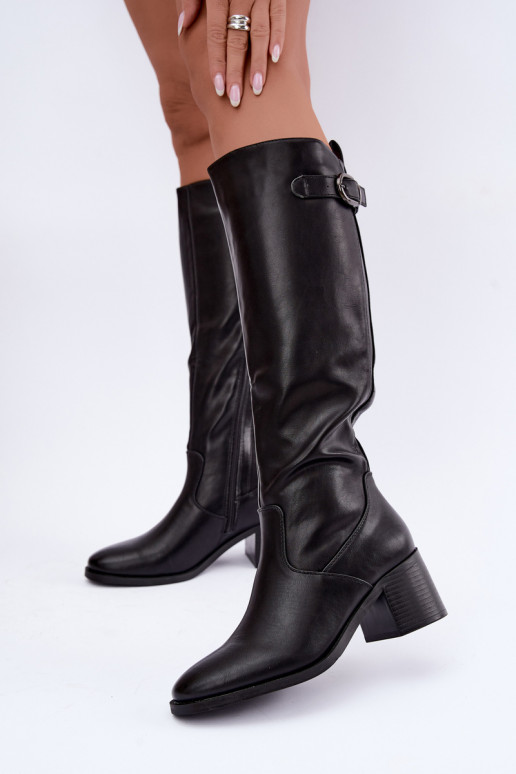 botas largas forradas con tacón y hebillas en color negro Lestine