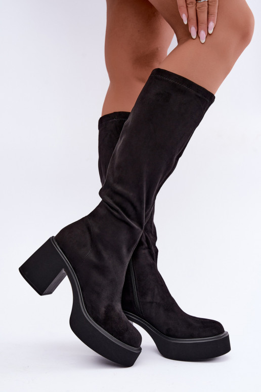 botas largas para mujer con plataforma en color negro Nesalie
