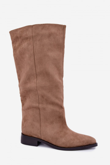 Botas altas sin cierre con tacones anchos en color arena Cadorine