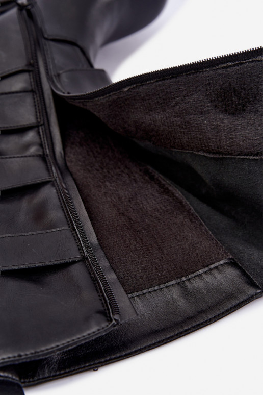 Botas altas con plataforma y correas en negro Delsenne