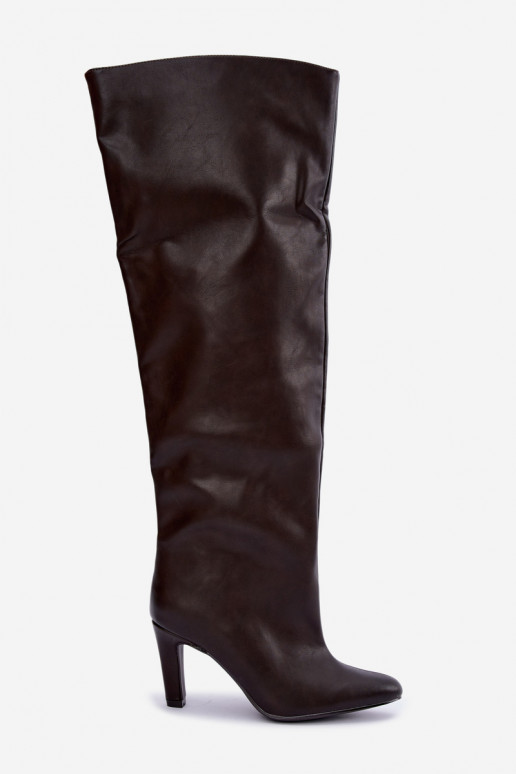Botas altas sin cierre para mujer con tacones puntiagudos sobre la rodilla en color chocolate Emorine