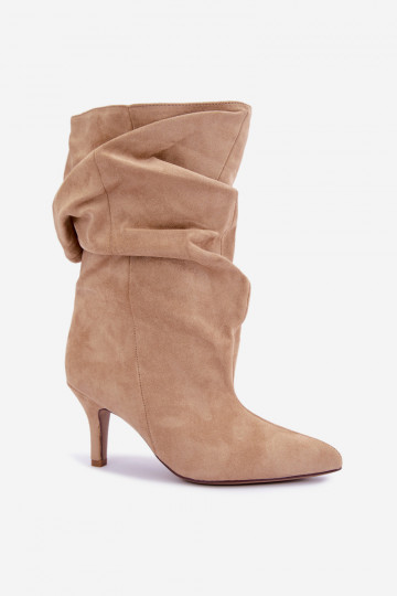 Botines Slouchy sin cierre con tacones en color arena Falisette
