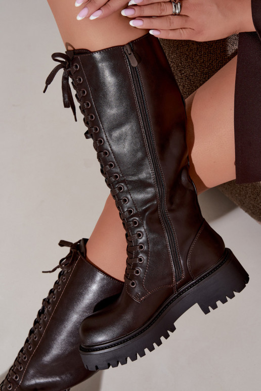 Botas altas calentitas de mujer con plataforma y cordones en chocolate Kasmina
