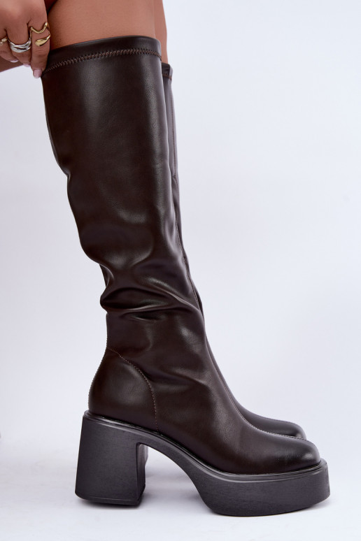 Botas altas para mujer con plataforma y tacones de cuero sintético color chocolate Nesalie