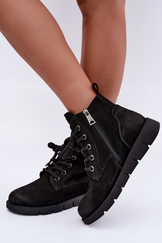Botines negros de cuero aislados con cordones Vinceza 67040