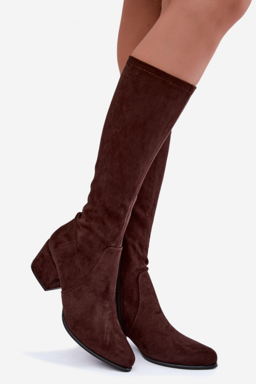 Botas altas para mujer con tacones bajos de ante sintético color chocolate Sergio Leone KZ212