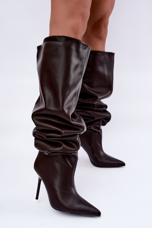 botas altas para mujer con tacones delgados por encima de la rodilla en color chocolate Aderelle