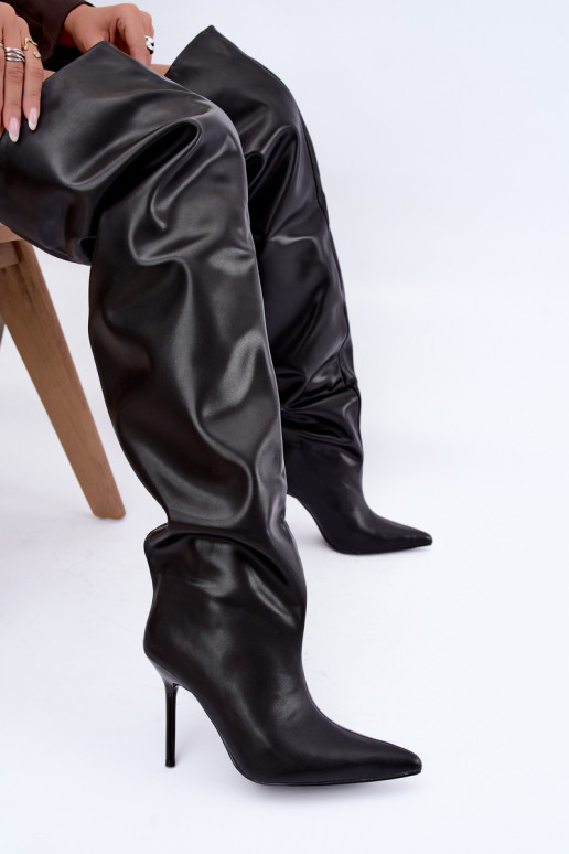 botas altas para mujer con tacones delgados por encima de la rodilla en color negro Aderelle