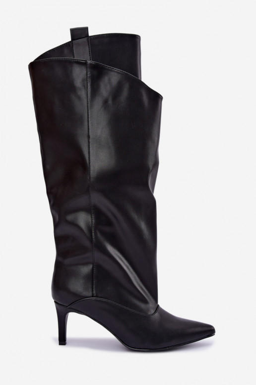 botas altas y cálidas con volantes y tacones delgados en color negro Emerine