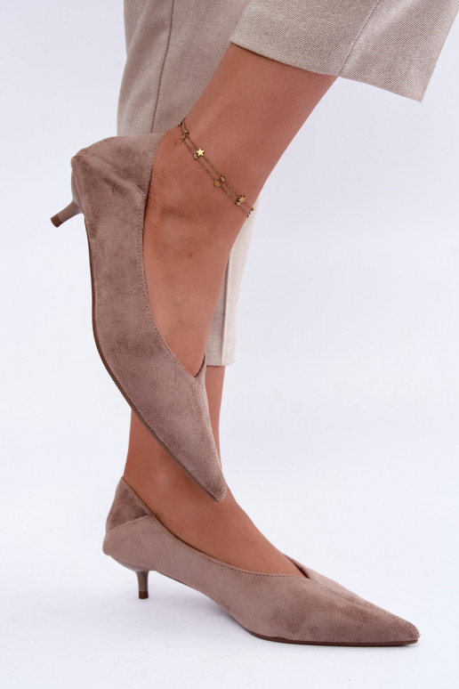 zapatos de tacón bajo en color arena Joresta