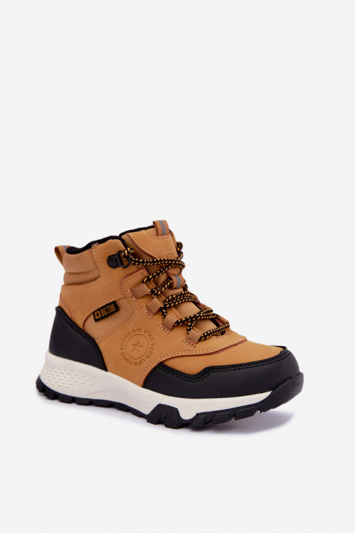 Botas marrones aisladas para niños Big Star UU374002