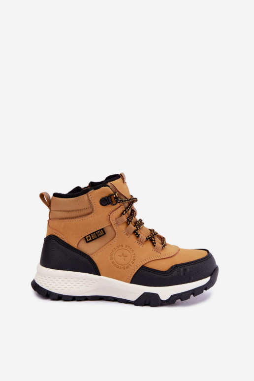 Botas marrones aisladas para niños Big Star UU374002