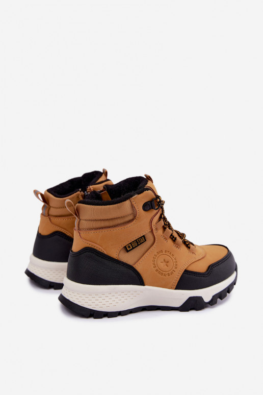 Botas marrones aisladas para niños Big Star UU374002