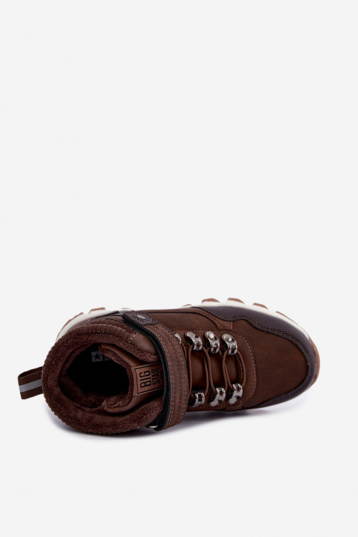 Botas marrones oscuras aisladas para niños con Velcro Big Star UU374006