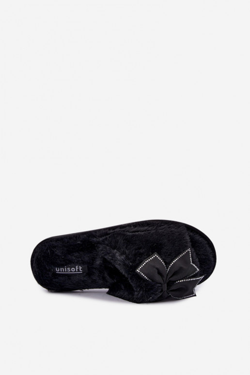 chanclas con pelo y lazos en color negro Fiamelle