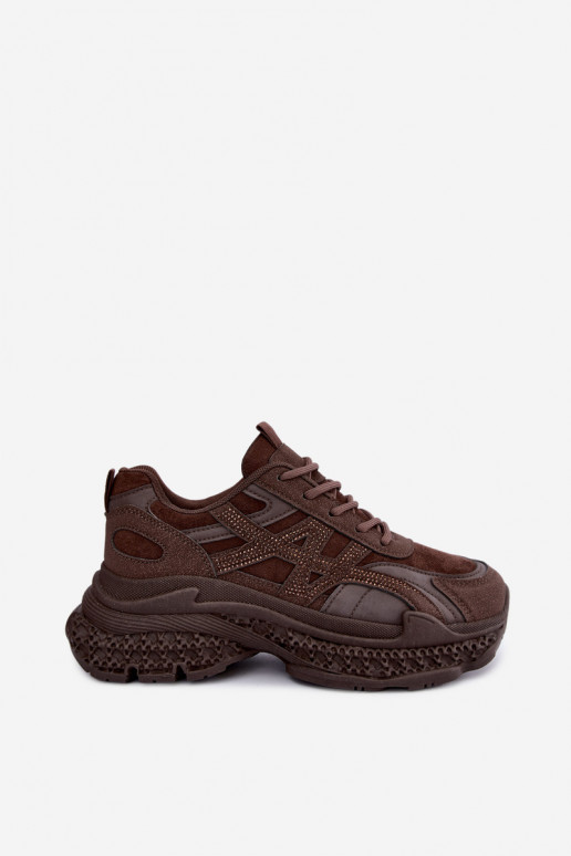 Zapatillas con decoración color chocolate Amselle