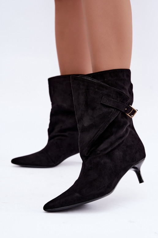 Botines de tacón bajo con hebillas en color negro Canelisse