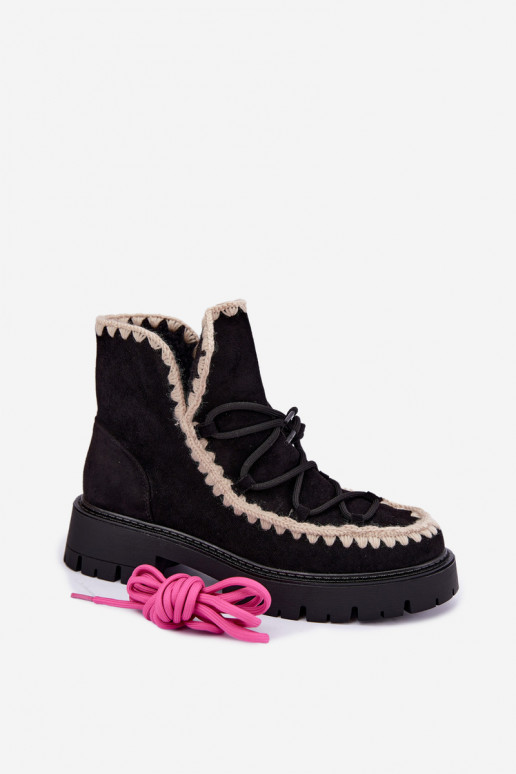 Botas de nieve con detalles elegantes en color negro Cariselle