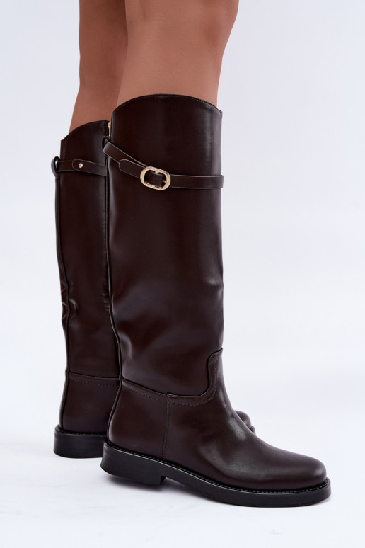 Botas altas de mujer con tacones anchos y correas con hebillas en color chocolate Sylvena