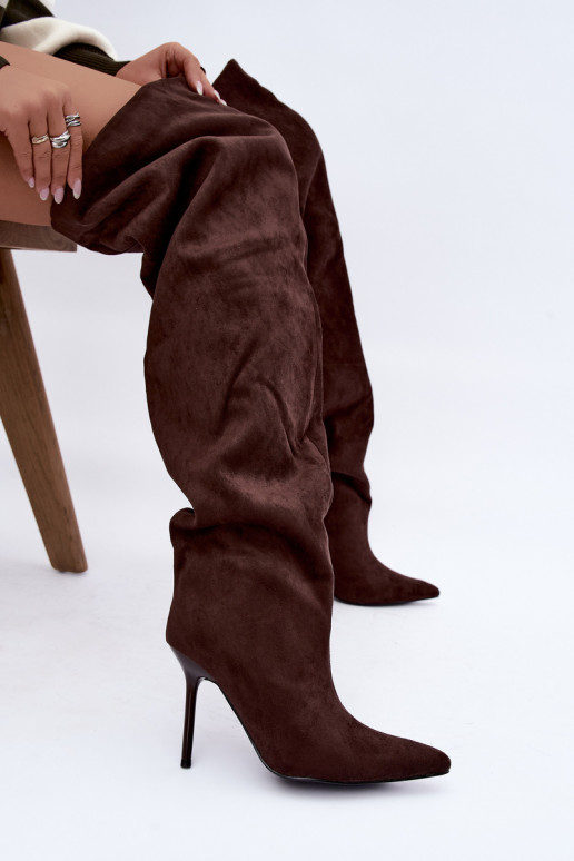 Botas altas para mujer con tacones delgados en color marrón Aderelle