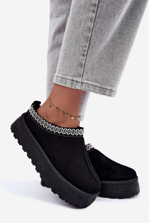 Botas de nieve bajas para mujer con flores bordadas y plataforma en negro Įjungtarirya
